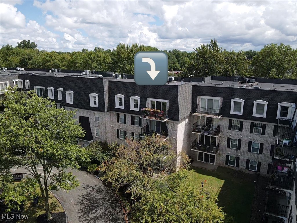 1931 King James Pkwy 422