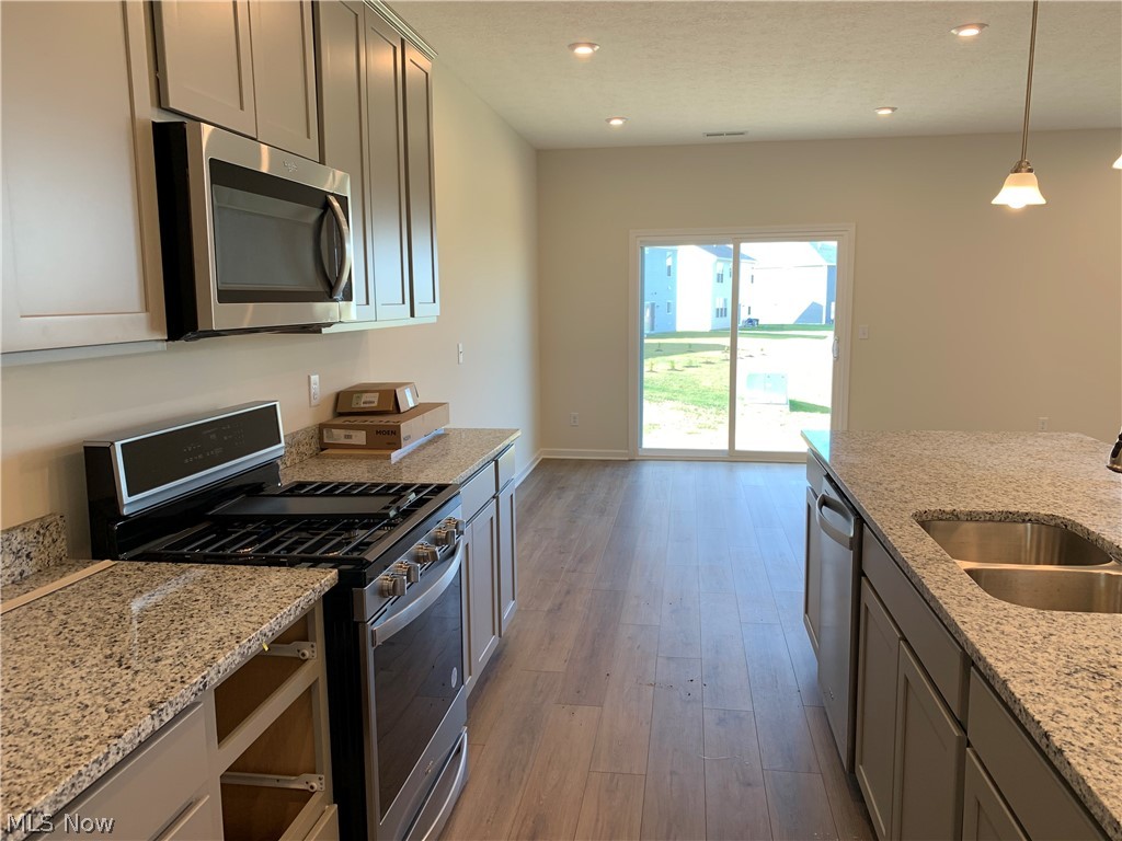 Lake Forest of Hebron - Residential