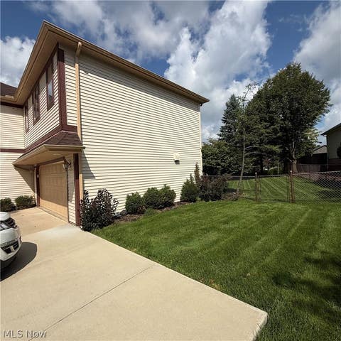 Tiny photo for 5630 Huntington Reserve Drive, Parma, OH 44134 (MLS # 5236822)