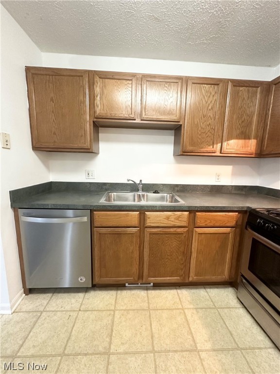 Hidden Park Condo - Residential