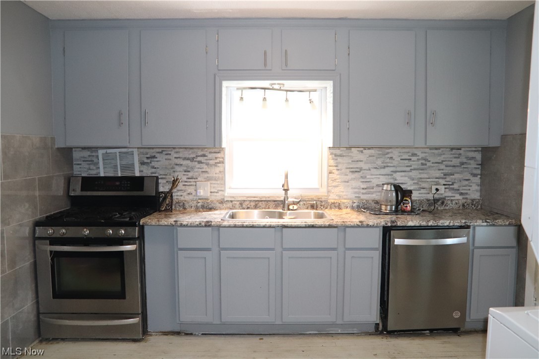 W J Lang Denson Ave Sub - Residential