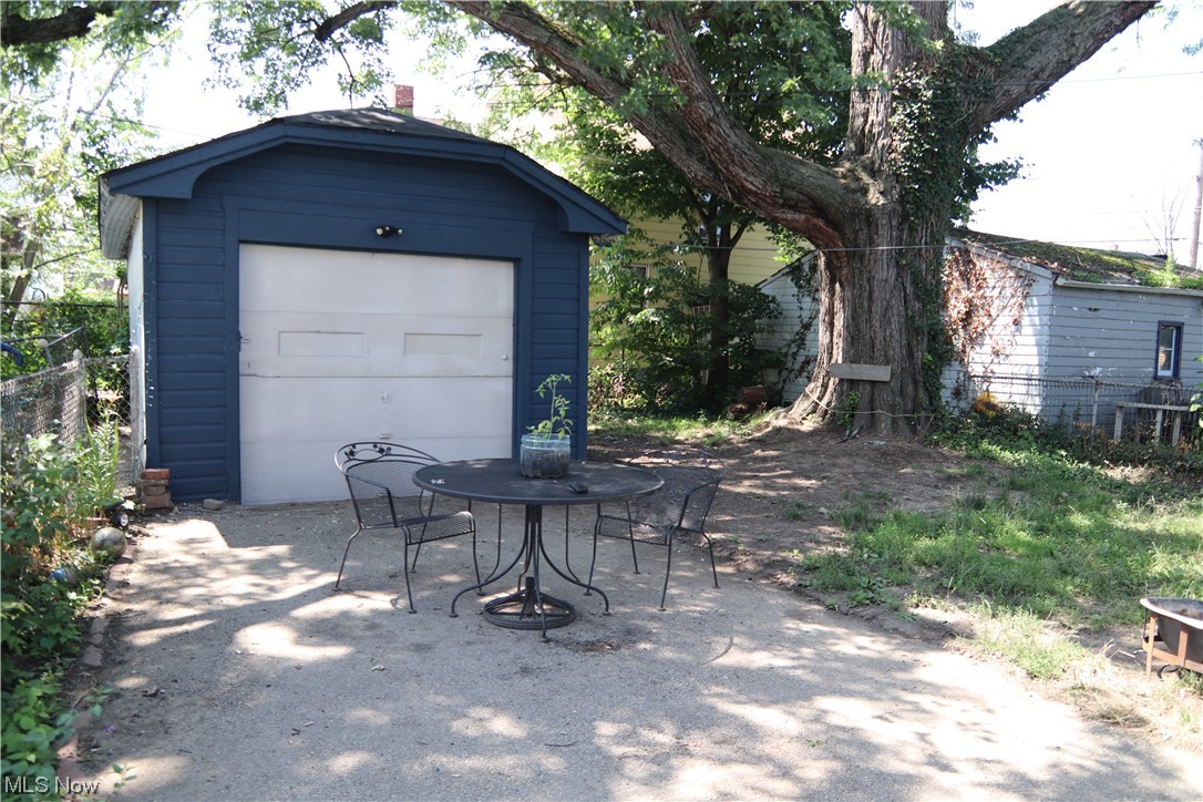 W J Lang Denson Ave Sub - Residential