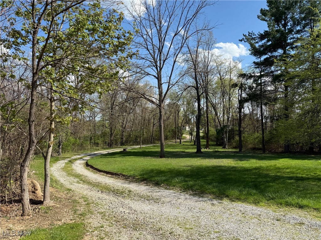 47 Westmont Lane, Wintersville, Ohio image 6