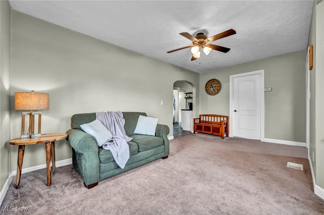 30204 Thomas Street, Willowick, Ohio image 7