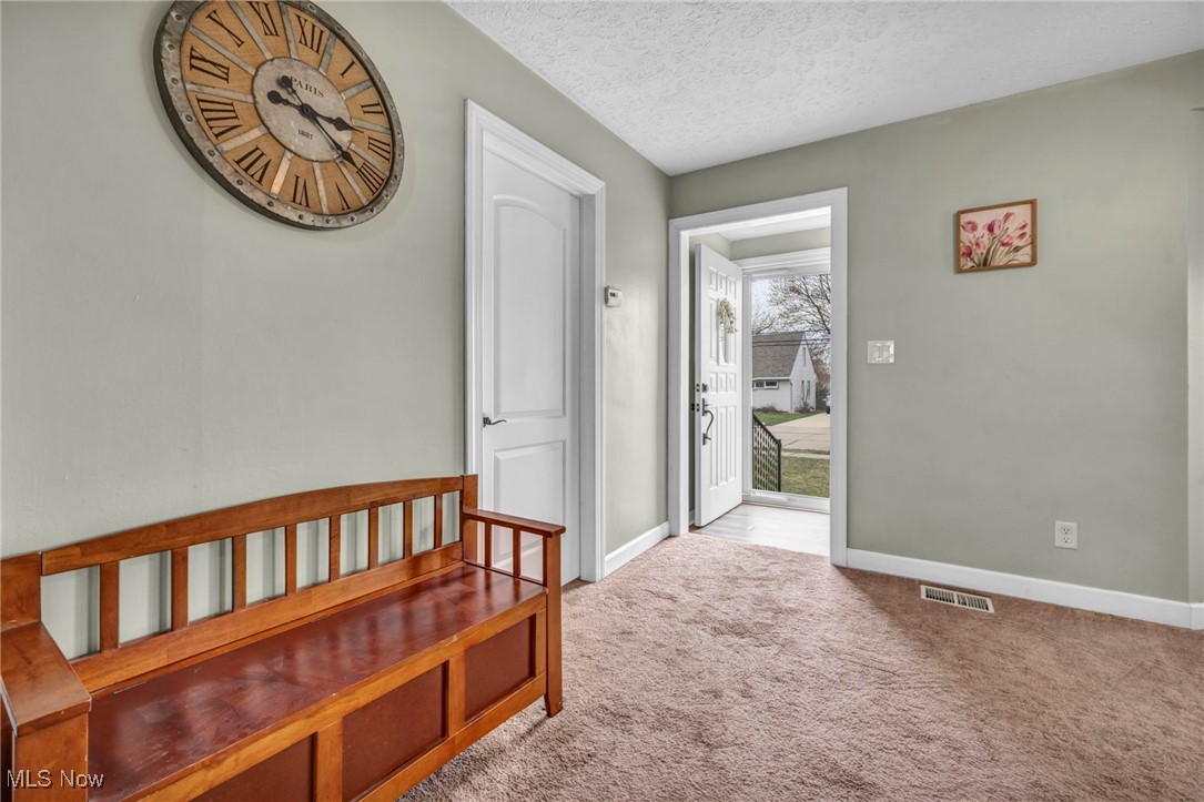 30204 Thomas Street, Willowick, Ohio image 18