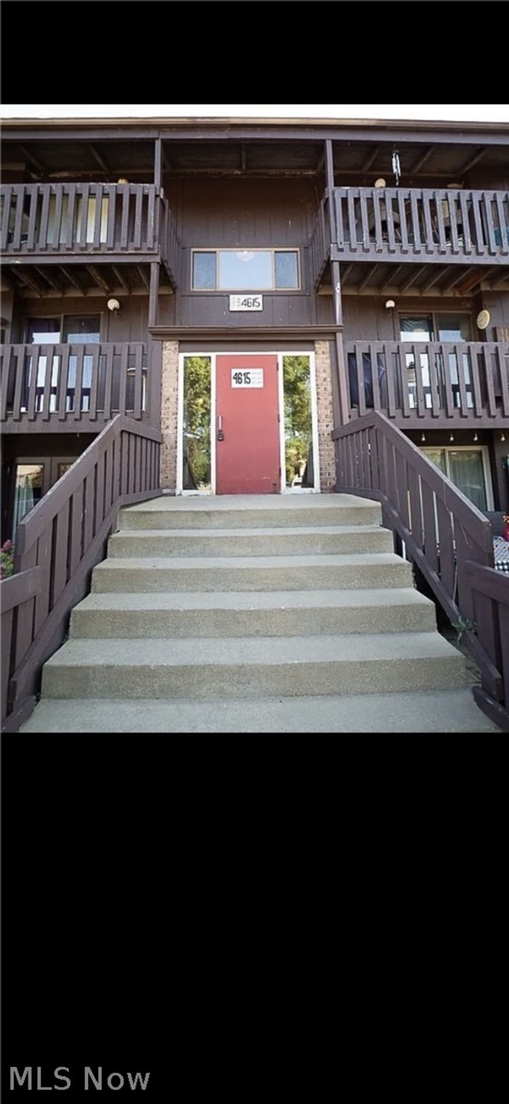 Photo of 4615 Oakhill Boulevard #106, Lorain, OH 44053 (MLS # 5185871)