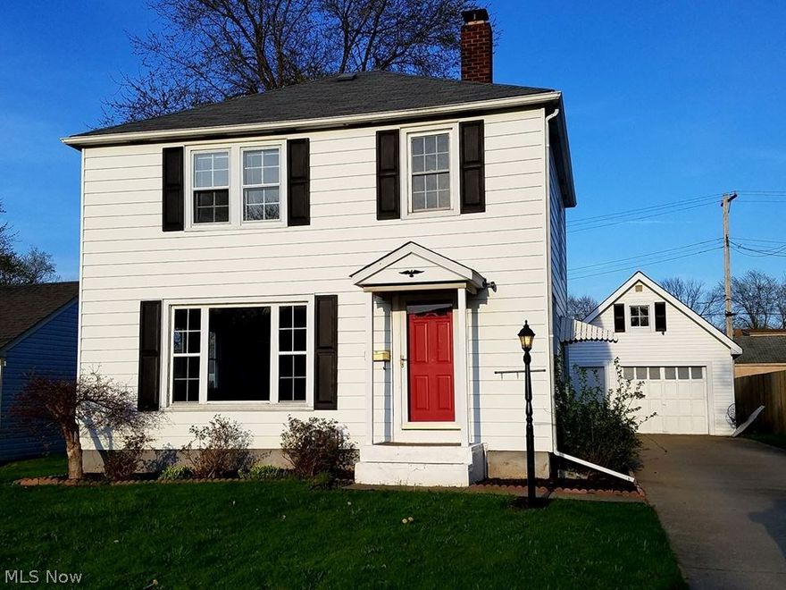 Spacious Buckeye 4 bdrm home featuring a brand new kitchen with stainless appliances, two full baths, and a huge finished basement with a family room and large bonus room! The master bedroom is on the first floor and has a walk in closet and master bath.