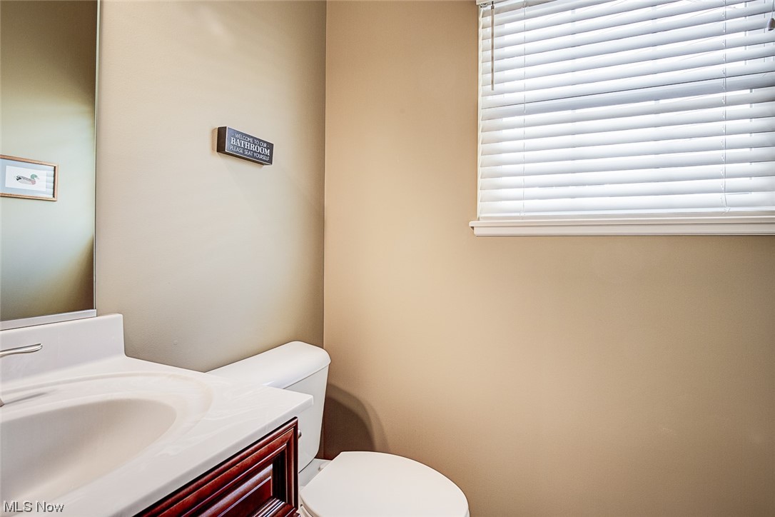 Wheaton Pl/Creekstone Condos - Residential