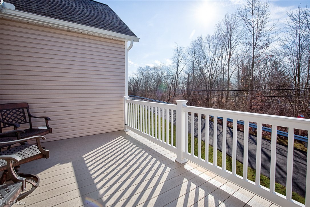 Wheaton Pl/Creekstone Condos - Residential