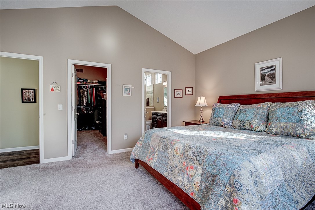 Wheaton Pl/Creekstone Condos - Residential