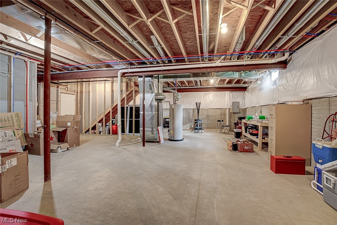 Wheaton Pl/Creekstone Condos - Residential