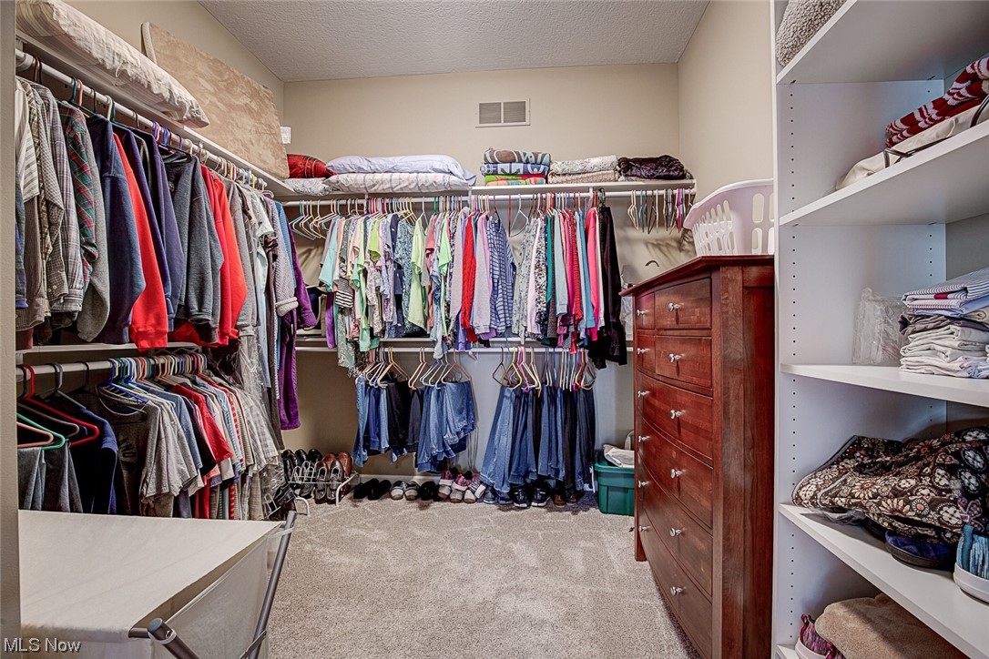 Wheaton Pl/Creekstone Condos - Residential