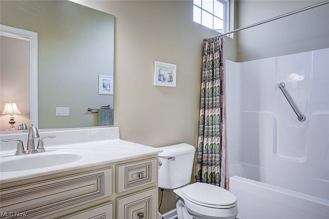 Wheaton Pl/Creekstone Condos - Residential