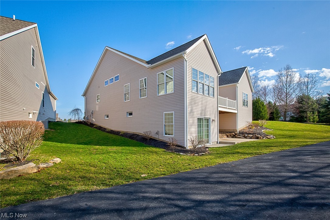 Wheaton Pl/Creekstone Condos - Residential