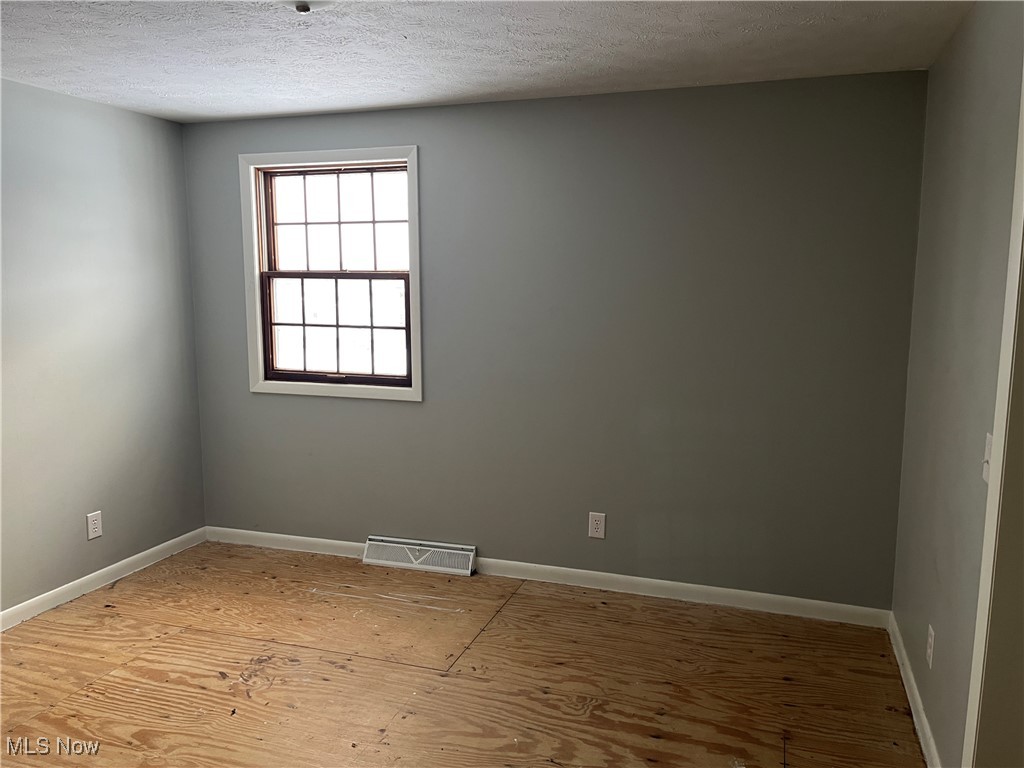 Village/Minerva - Residential