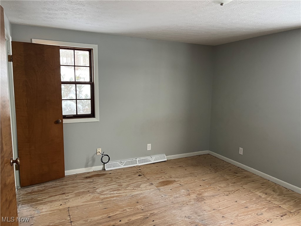 Village/Minerva - Residential