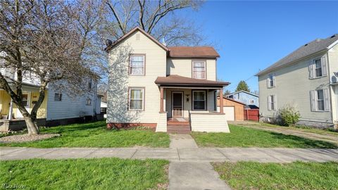 Homes For Sale - 606 S 7th Street<br/> Cambridge, OH 43725