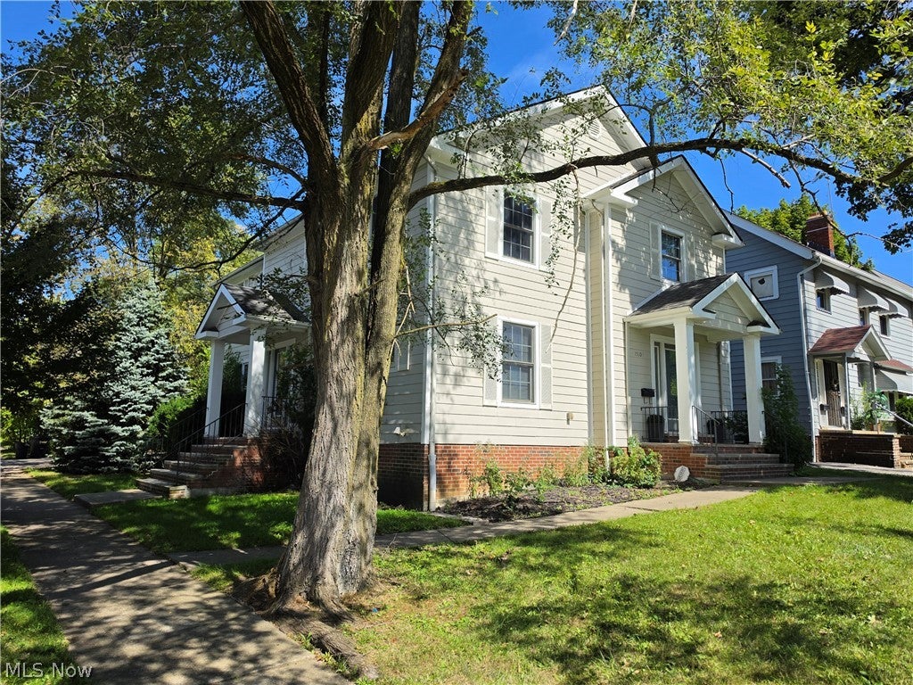 17409 Chagrin Boulevard
