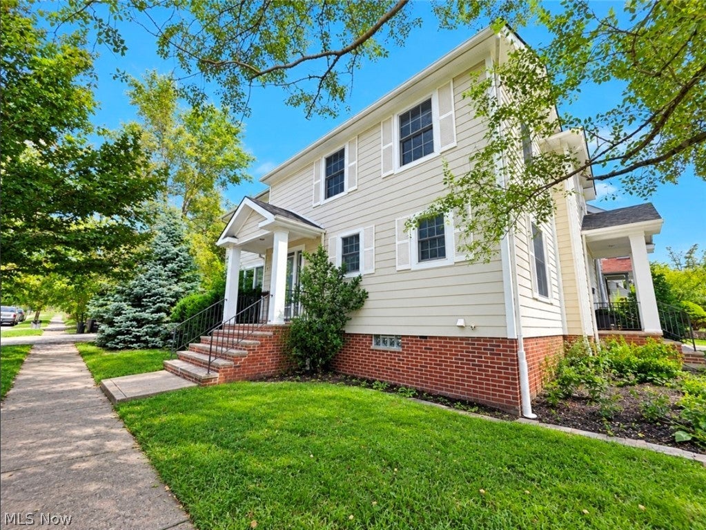 17409 Chagrin Boulevard