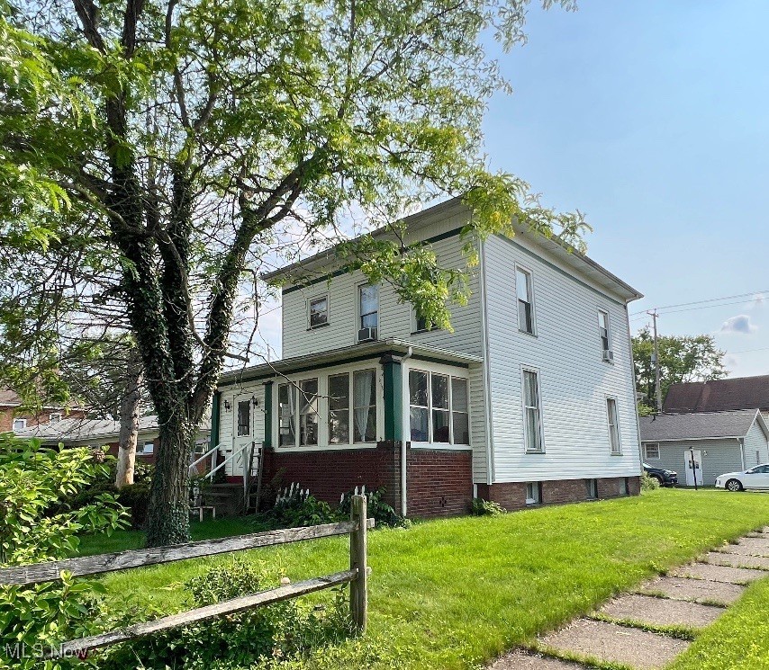 934 Parrish Street, Uhrichsville, Ohio image 24