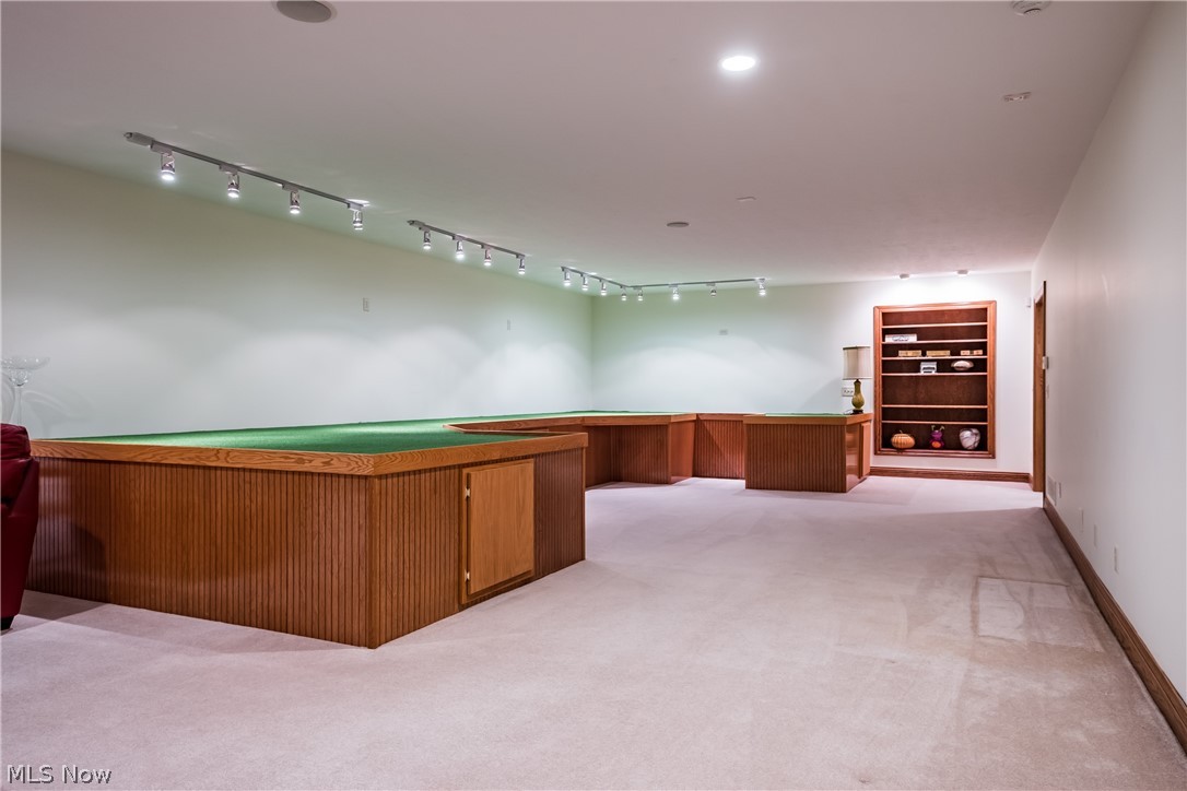 Meadows/Nobles Pond 01 - Residential