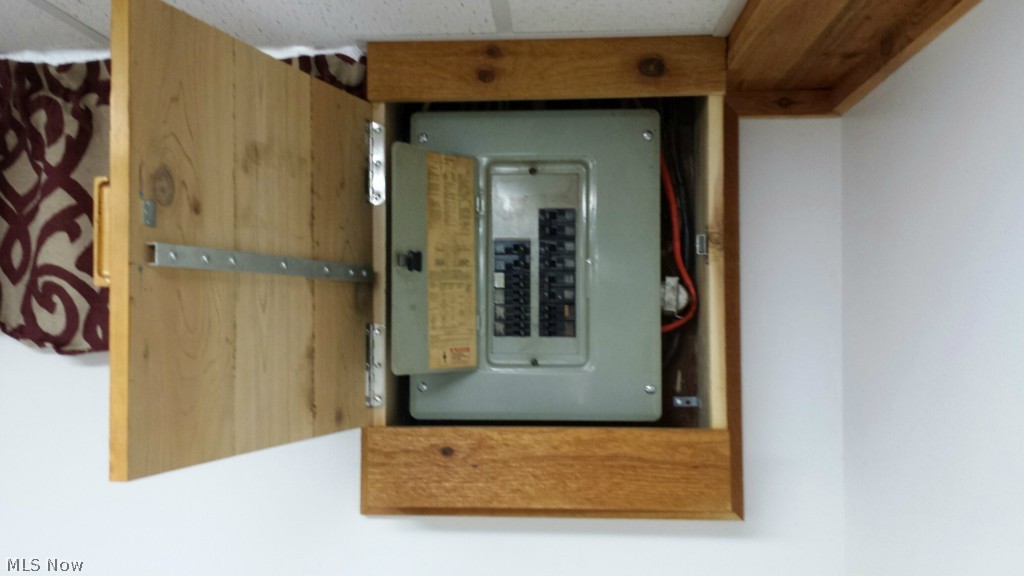 Warner - Residential