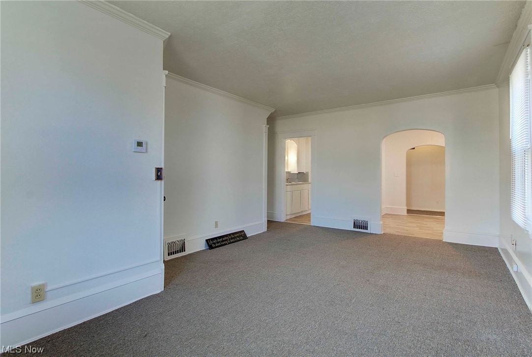 Canton - Residential Income