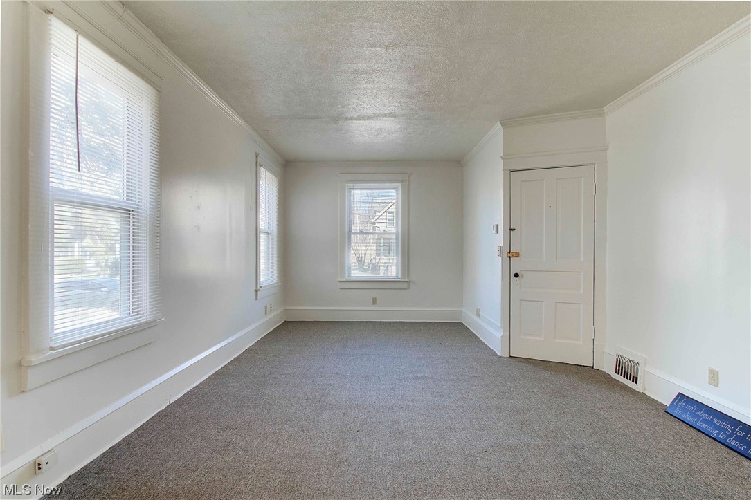 Canton - Residential Income