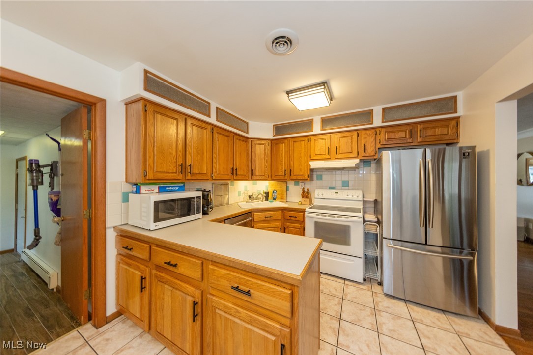 18031 Meadow Lane, Strongsville, Ohio image 19