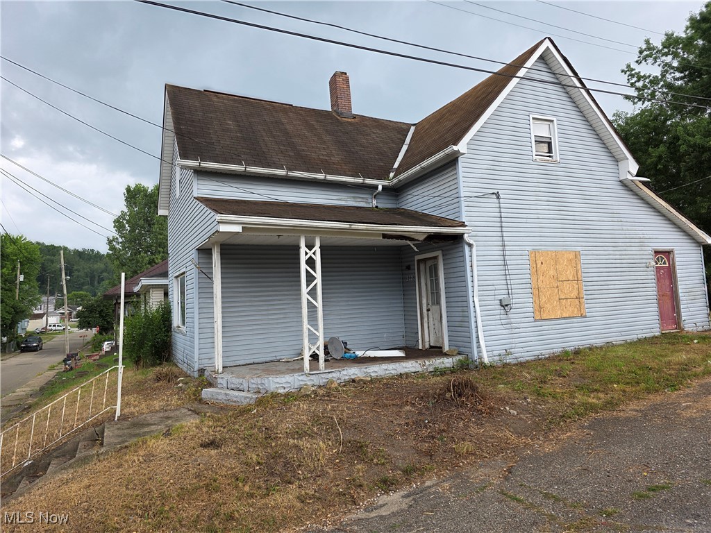 Investment opportunity. This 3 bedroom home is ready for your updates. It sits on a corner lot with both rear and side alley access. This is a great opportunity for an investor or do-it-yourselfer. "AS IS", no disclosures.