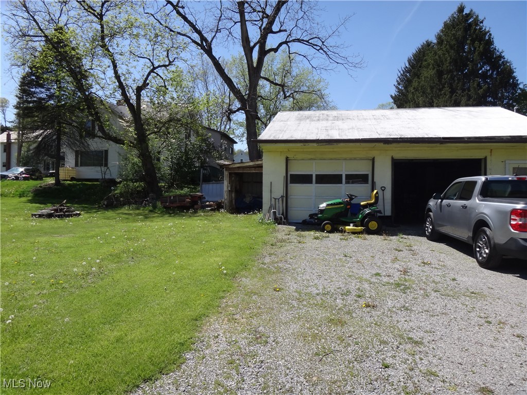 46399 Walnut Street, Rogers, Ohio image 8