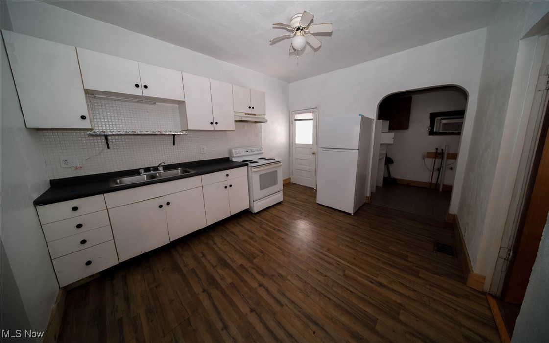 750 & 754 Main Street, Follansbee, West Virginia image 9