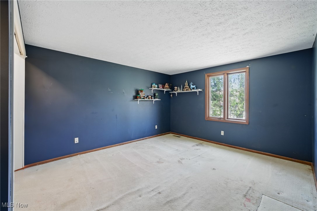31768 Bayview Drive, Avon Lake, Ohio image 21