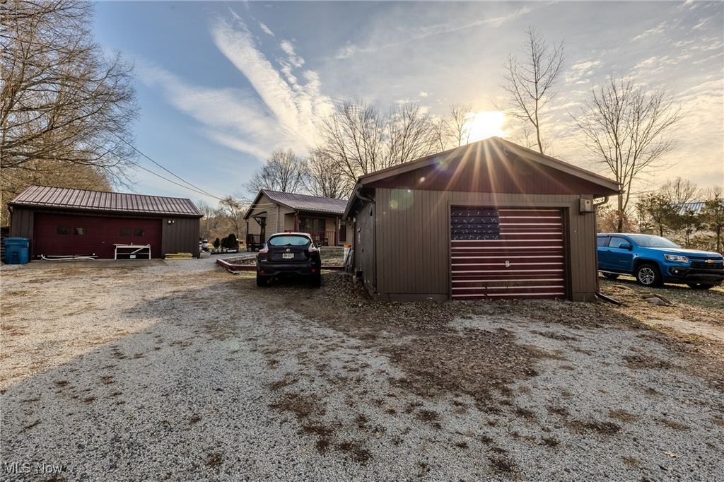 Photo of 642 Horning Road, Atwater, OH 44201 (MLS # 5178340)