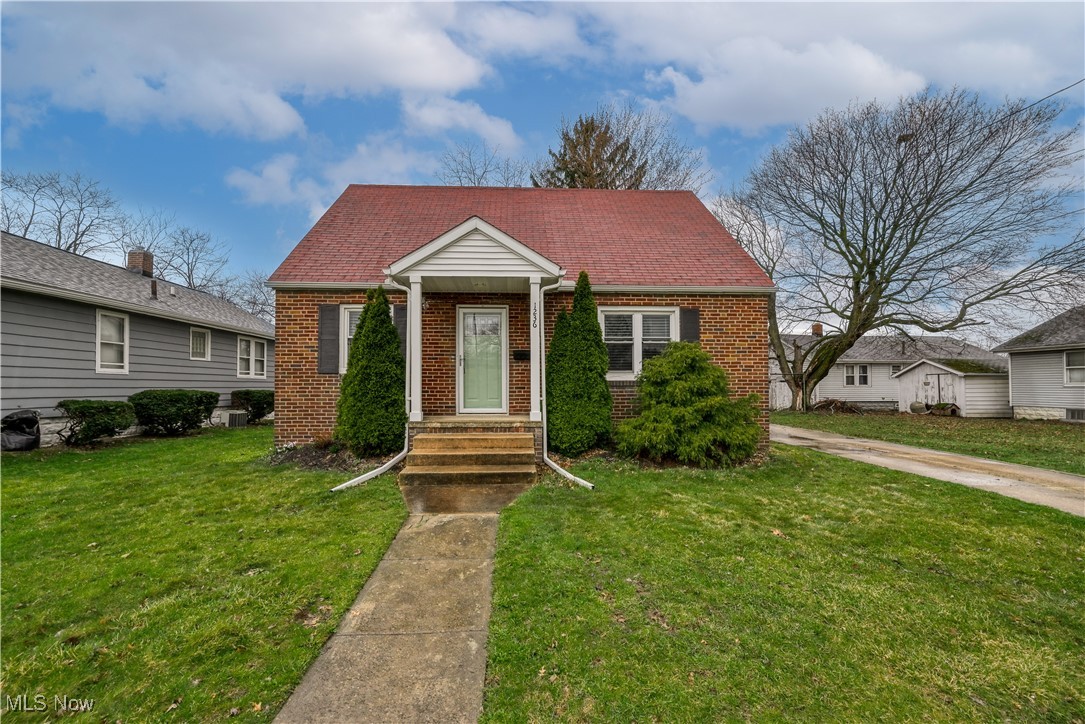 1236 Burkhardt Avenue, Akron, Ohio image 2