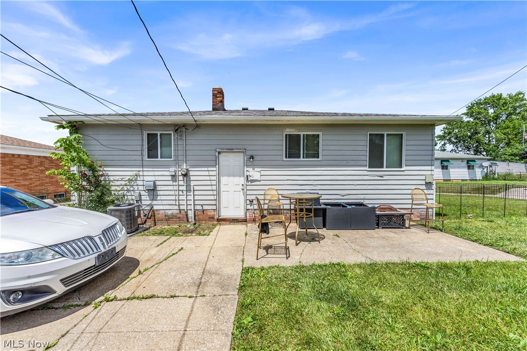 4245 E 177th Place