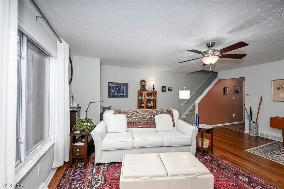 Echo Vly Condo 04 - Residential