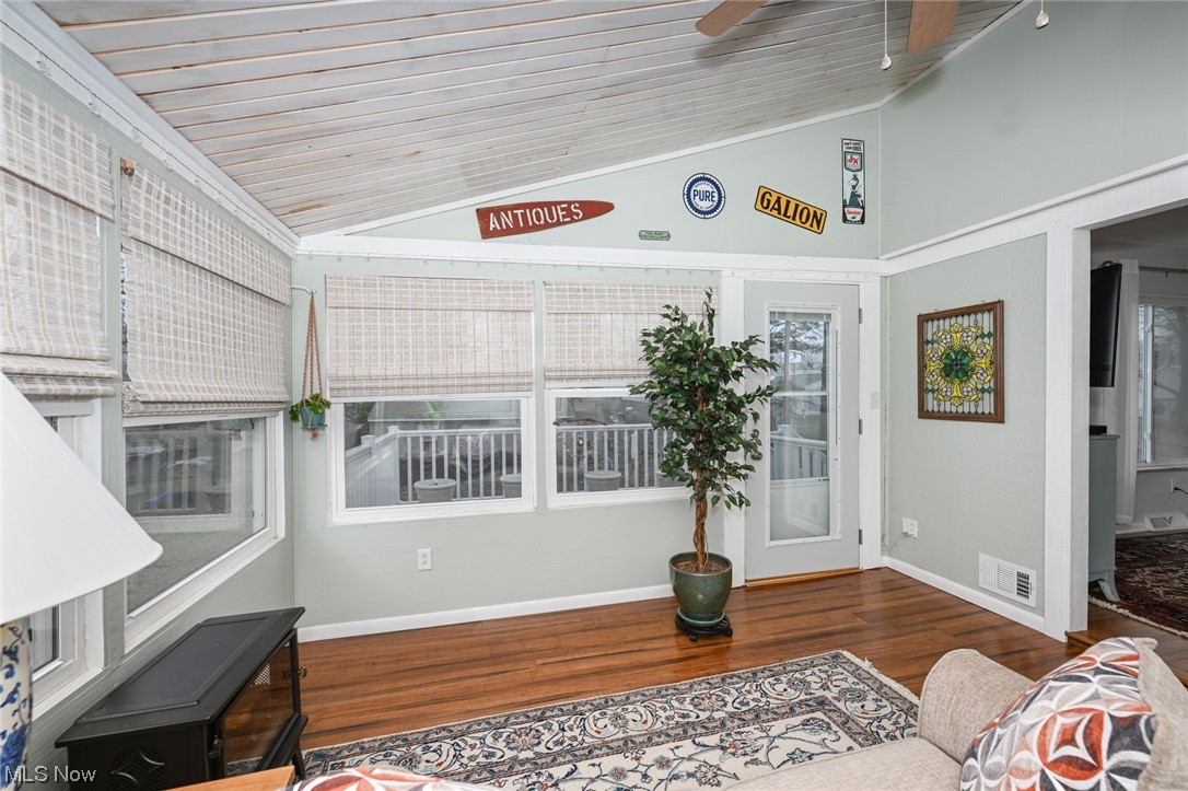 Echo Vly Condo 04 - Residential