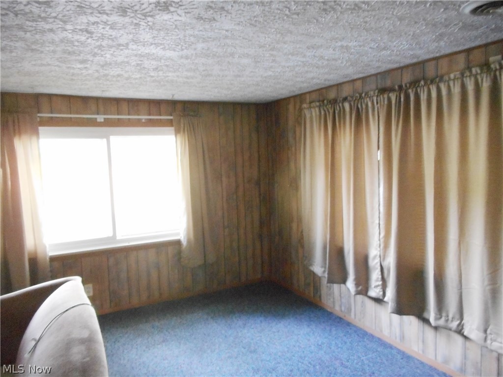 Meadowbrook Lake - Residential