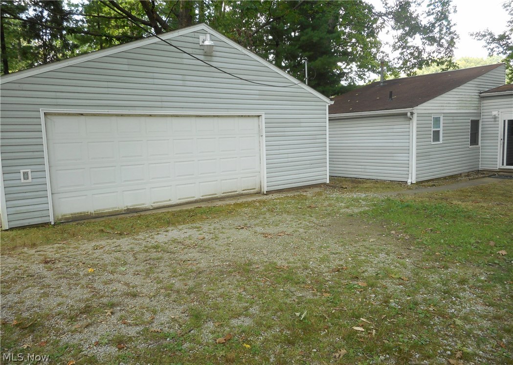 Meadowbrook Lake - Residential