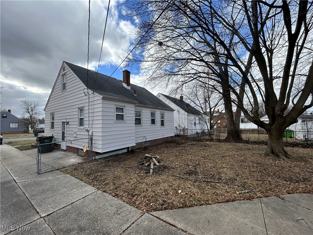 9405 Park Heights Avenue, Garfield Heights, Ohio image 15