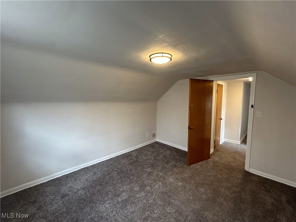 9405 Park Heights Avenue, Garfield Heights, Ohio image 10