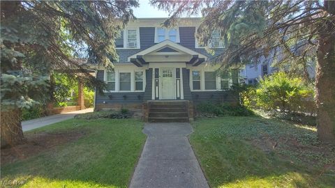 1901 Parkway Drive Cleveland Heights OH 44118