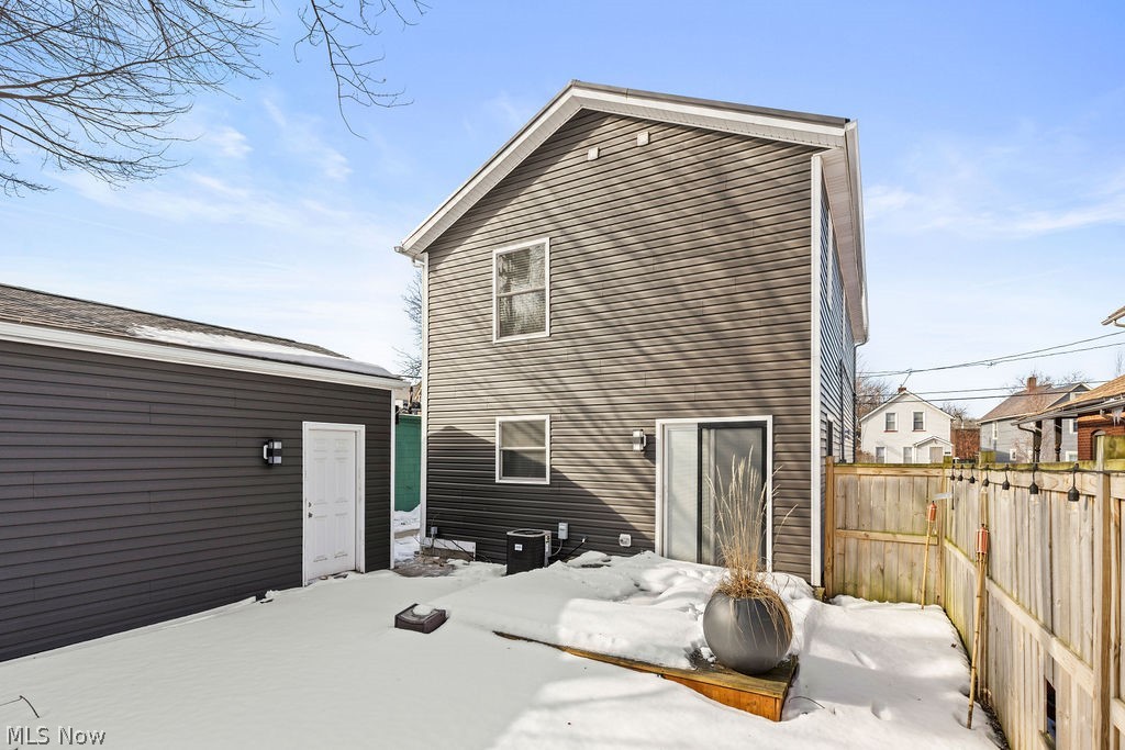 Schmidt - Residential