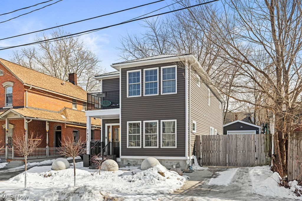 Schmidt - Residential