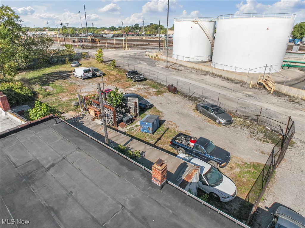 Wf Walworths Sub Tr 16 - Commercial Lease