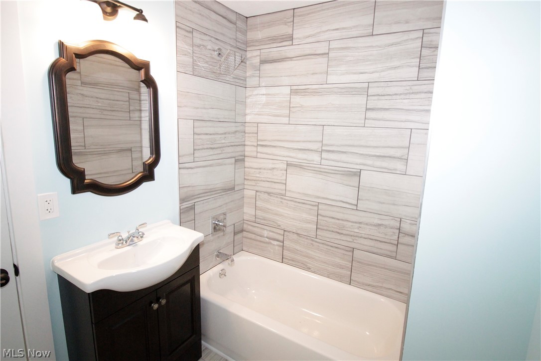 Utopia Beach 02 - Residential