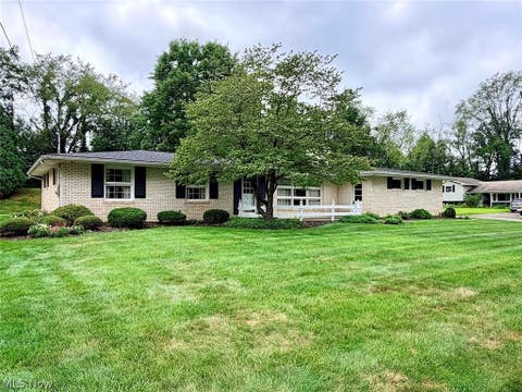 Homes For Sale - 207 Terry Avenue<br/> Massillon, OH 44646