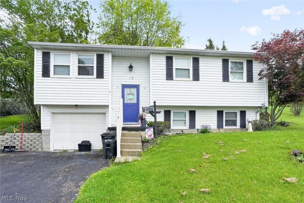 Photo of 112 Locust Lane, St Clairsville, OH 43950 (MLS # 5207708)