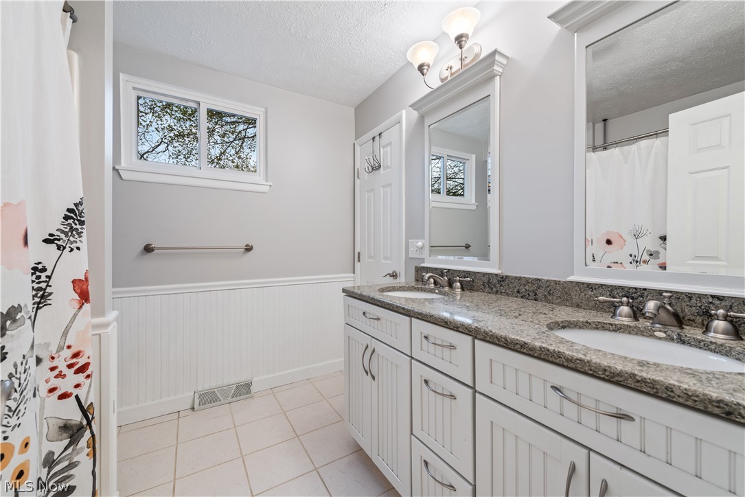 Willow Acres - Residential